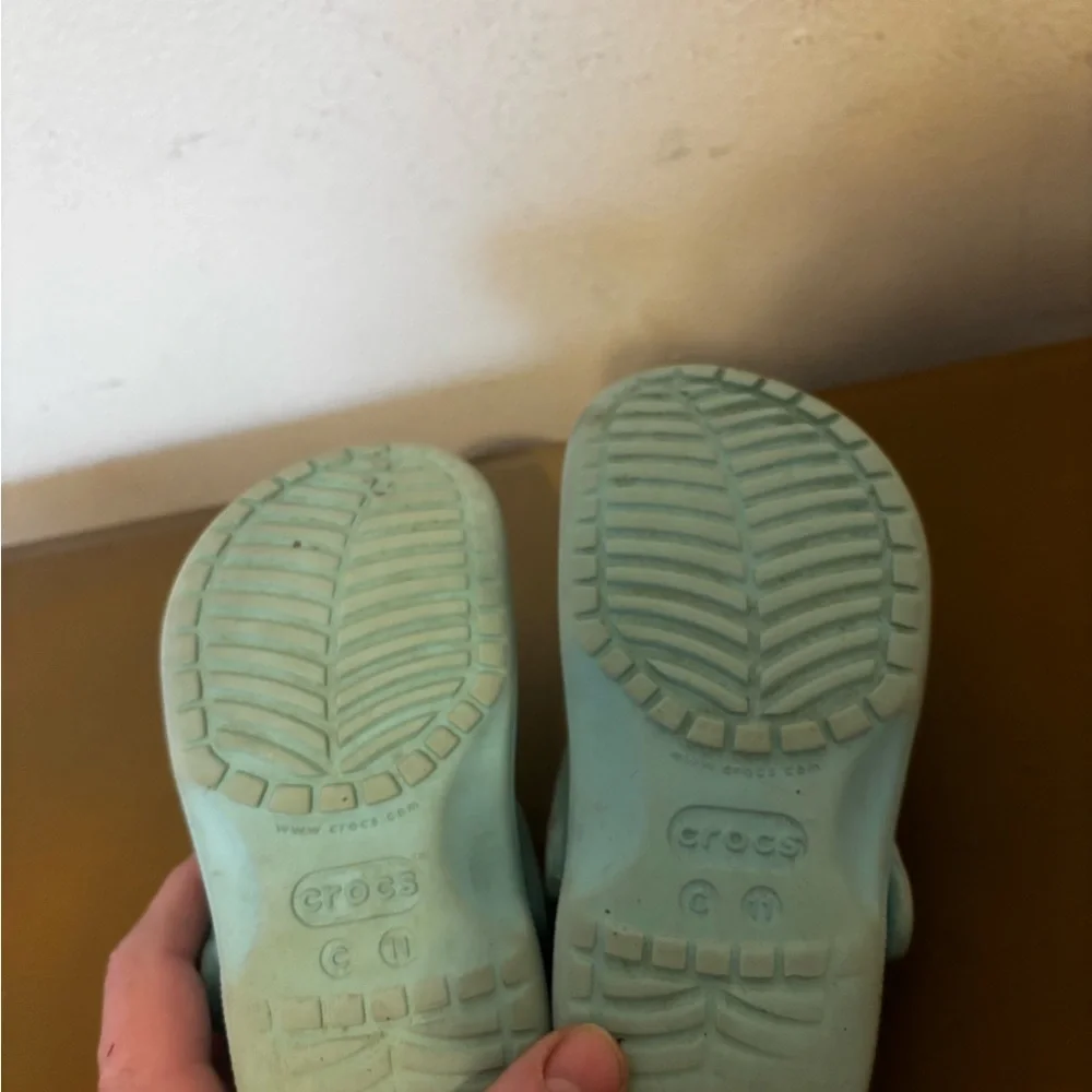 CROCS Kids' Water Shoes - Light Blue C11